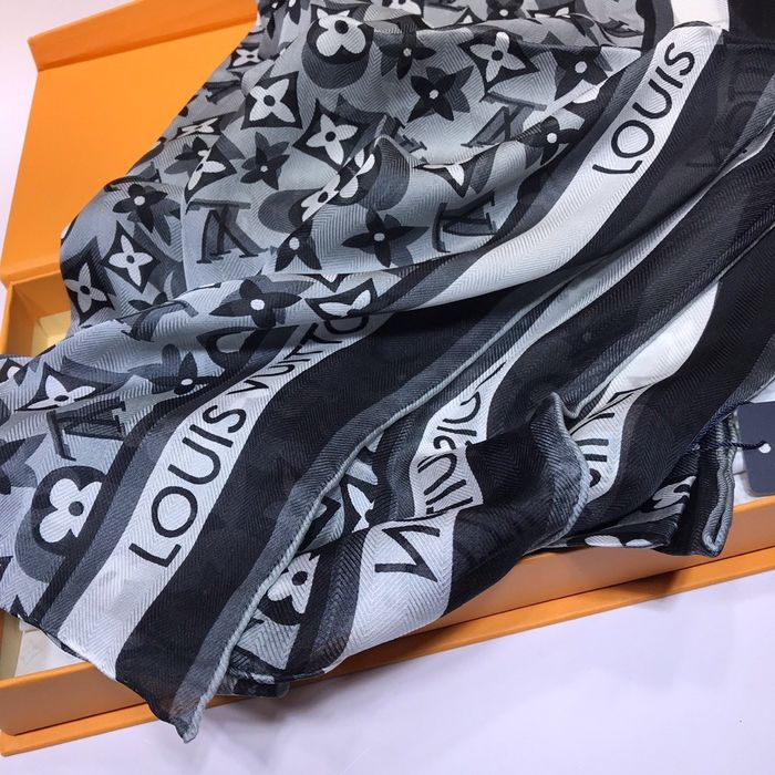 Louis Vuitton Scarf LVS00163